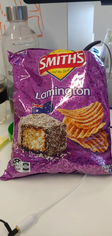 Smith's Lamington packet
